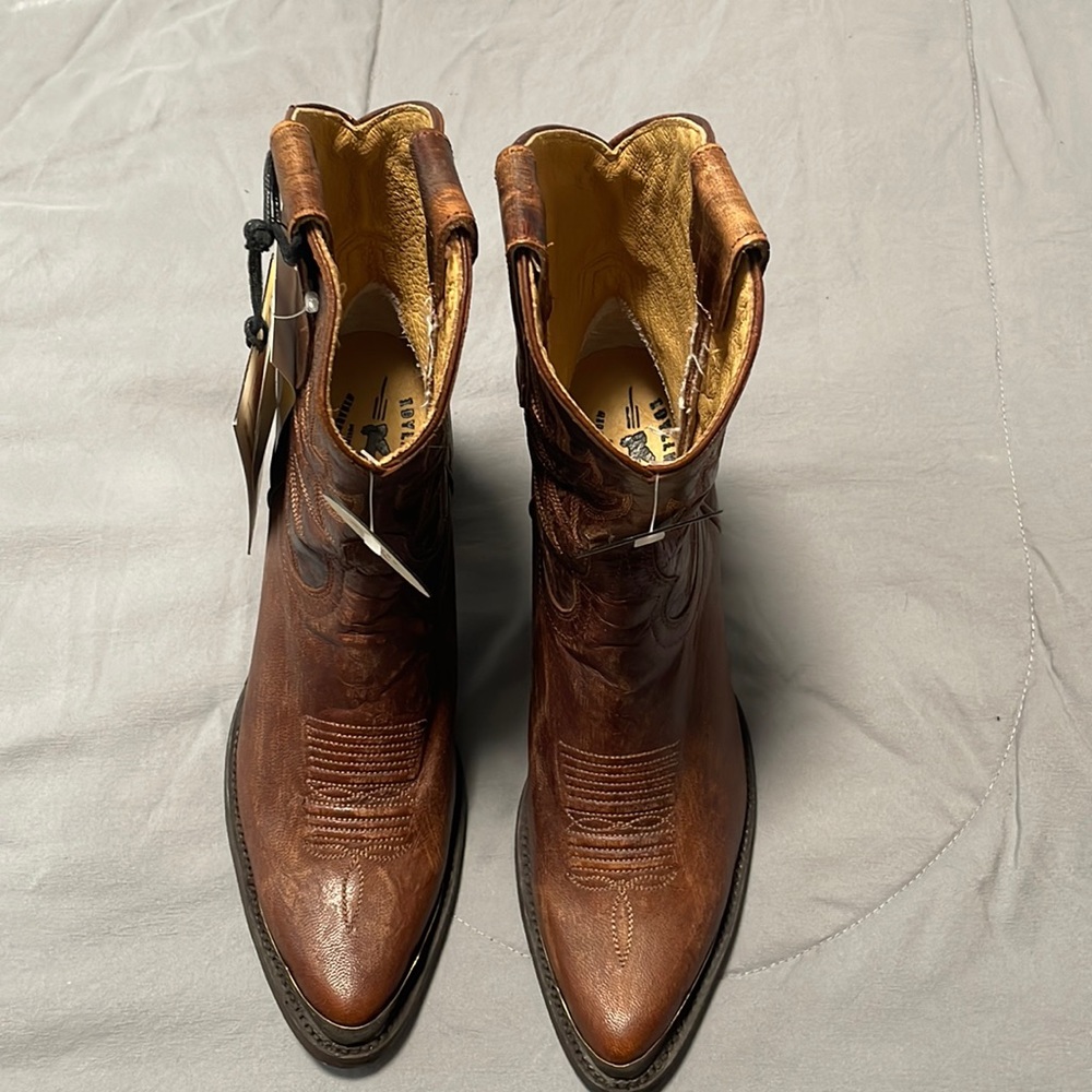 Idyllwind Wheels boots NWT